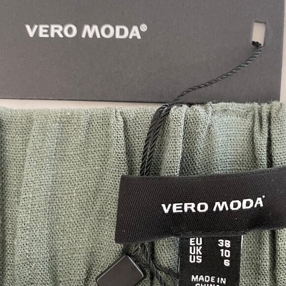 Vero Moda Vmamelia Hi Waist Pull On Lined Shorts Laurel Wreath Green Sz 6 NWT - Picture 10 of 13